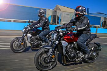 Honda oferece seguro grátis na compra dos modelos CB 1000R, Africa Twin e GoldWing