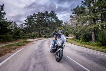 X-ADV 