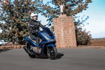 PCX 160