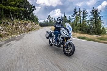 X-ADV