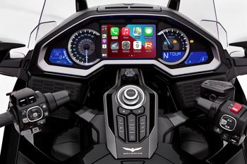  Honda GL 1800 Gold Wing Tour DCT 2024: a touring referência em tecnologia, equipamentos e performance ganha novas cores