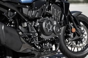 Honda CB 1000R 2024: novas cores para as versões CB 1000R e CB 1000R Black Edition