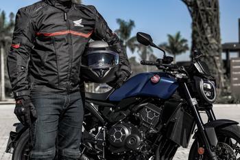 Honda CB 1000R 2024: novas cores para as versões CB 1000R e CB 1000R Black Edition