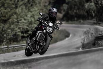 Honda CB 1000R 2024: novas cores para as versões CB 1000R e CB 1000R Black Edition