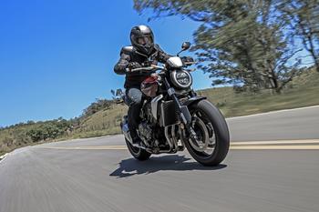 Honda CB 1000R 2024: novas cores para as versões CB 1000R e CB 1000R Black Edition