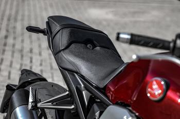 Honda CB 1000R 2024: novas cores para as versões CB 1000R e CB 1000R Black Edition