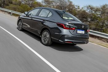 Honda apresenta as novidades da linha 2025 da família New City 