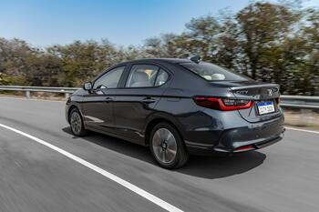 Honda apresenta as novidades da linha 2025 da família New City 