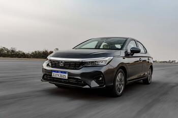 Honda apresenta as novidades da linha 2025 da família New City 