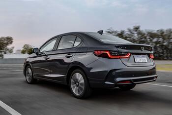 Honda apresenta as novidades da linha 2025 da família New City 
