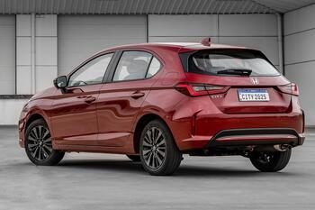 Honda apresenta as novidades da linha 2025 da família New City 
