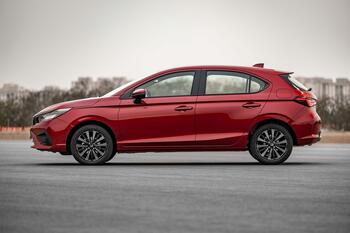 Honda apresenta as novidades da linha 2025 da família New City 