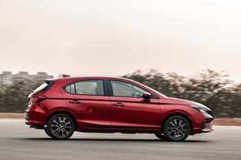 Honda apresenta as novidades da linha 2025 da família New City 
