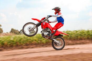 Honda CRF 300F 2026_Clipe